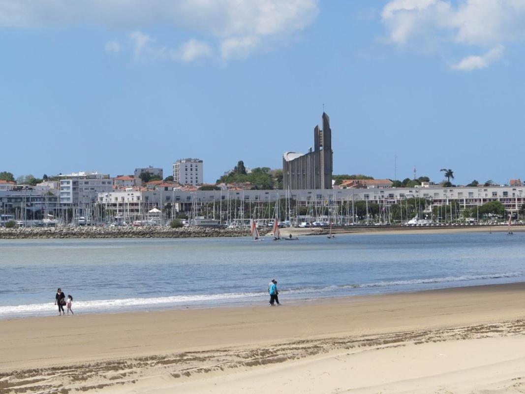 Royan - Studio Lumineux Au Calme - 30M De La Plage - Quartier Du Parc Eksteriør bilde