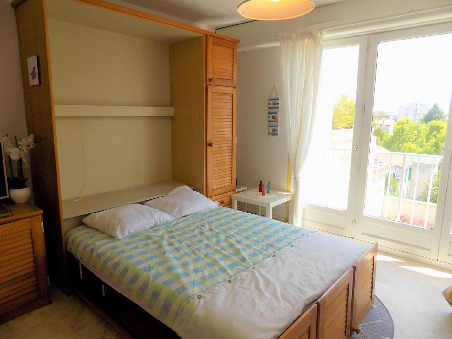 Royan - Studio Lumineux Au Calme - 30M De La Plage - Quartier Du Parc Eksteriør bilde