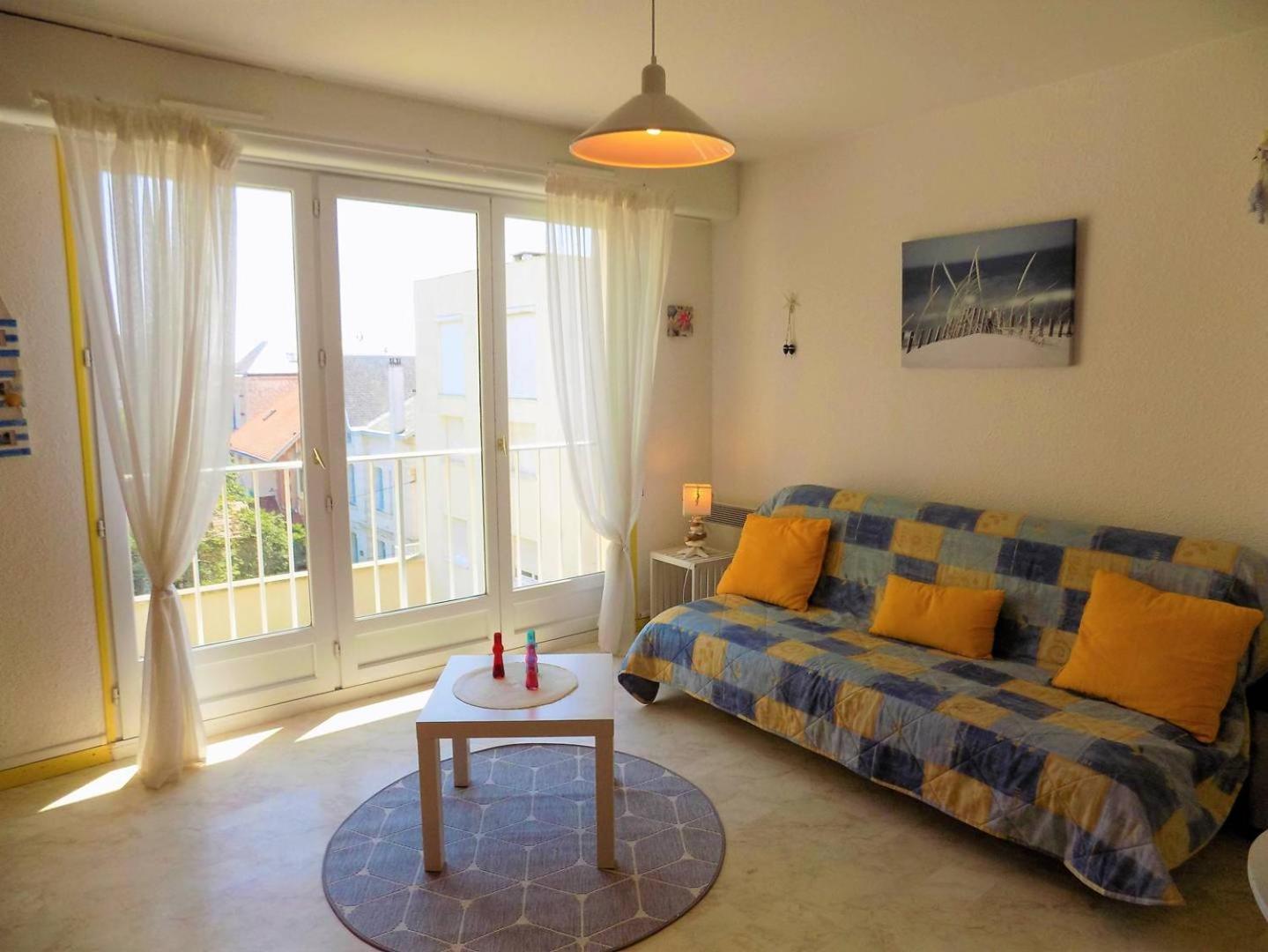 Royan - Studio Lumineux Au Calme - 30M De La Plage - Quartier Du Parc Eksteriør bilde