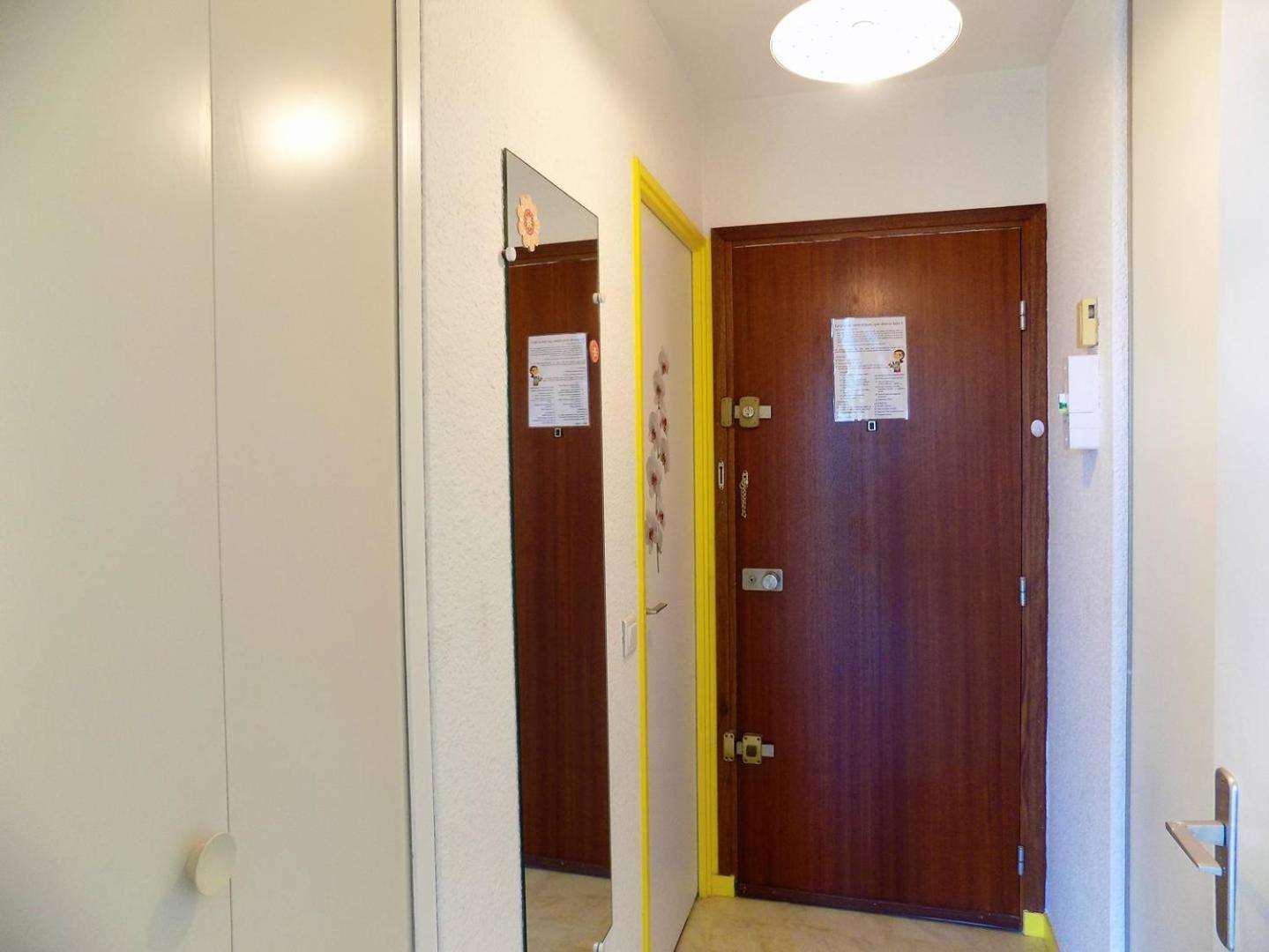 Royan - Studio Lumineux Au Calme - 30M De La Plage - Quartier Du Parc Eksteriør bilde